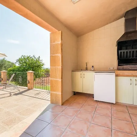 בית נופש Finca Sa Torre Nova *